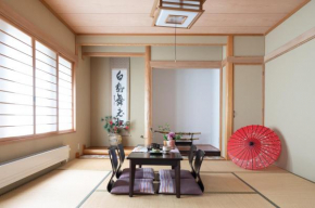 ✩琉楓✩3階建ての一軒家✩ 4LDK最多16名様ご宿泊可能の贅沢な和モダン空間